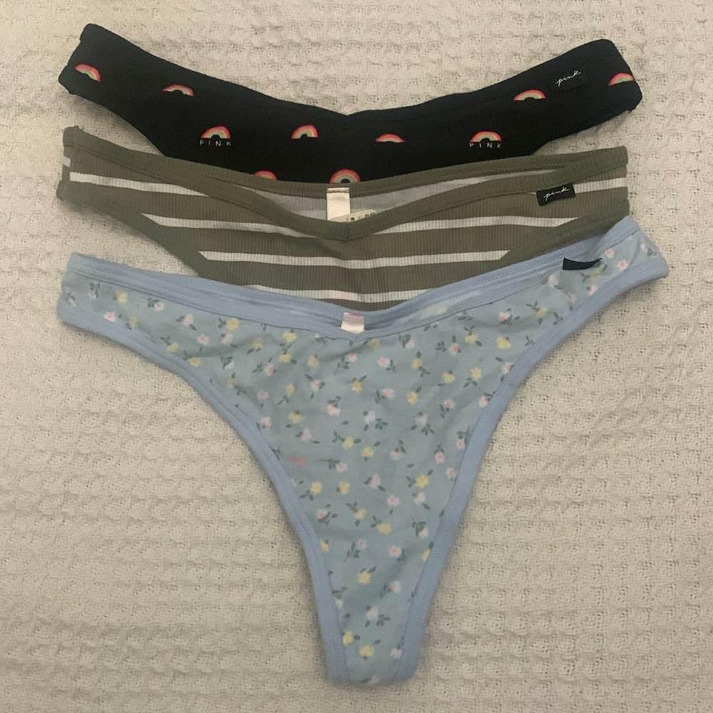 Bundle of vs pink underwear